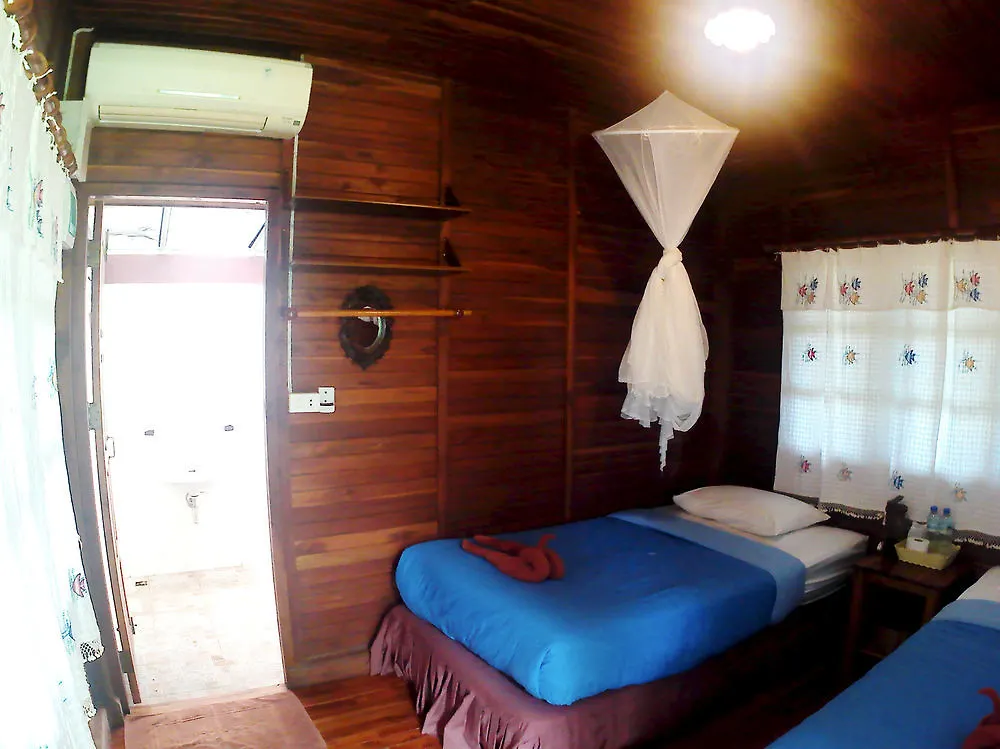 Nice & Easy House Hotel Koh Lanta