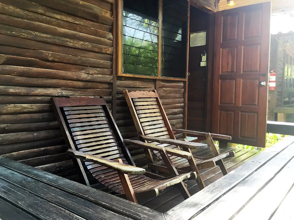 Nice & Easy House Hotel Koh Lanta
