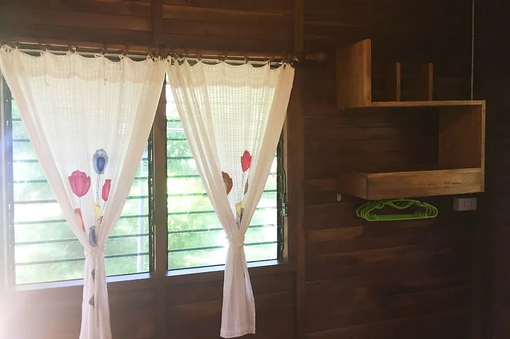 Nice & Easy House Hotel Koh Lanta
