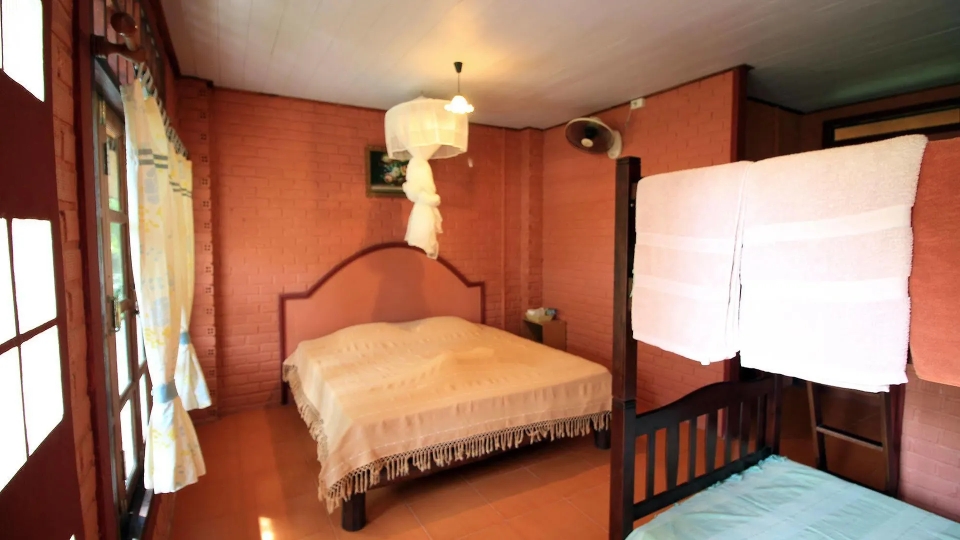 Nice & Easy House Hotel Koh Lanta
