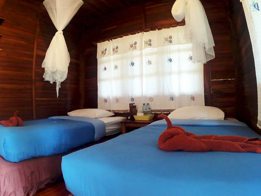 Nice & Easy House Hotel Koh Lanta Thailand