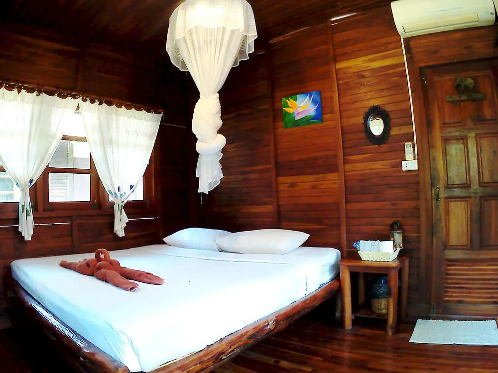 Nice & Easy House Hotel Koh Lanta 3*,  Thailand